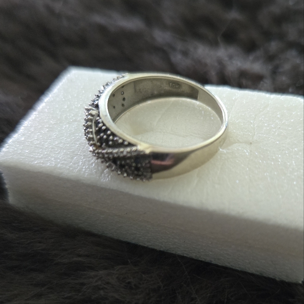 10k Gold Black & White Diamond Dome Ring - Picture 3 of 6